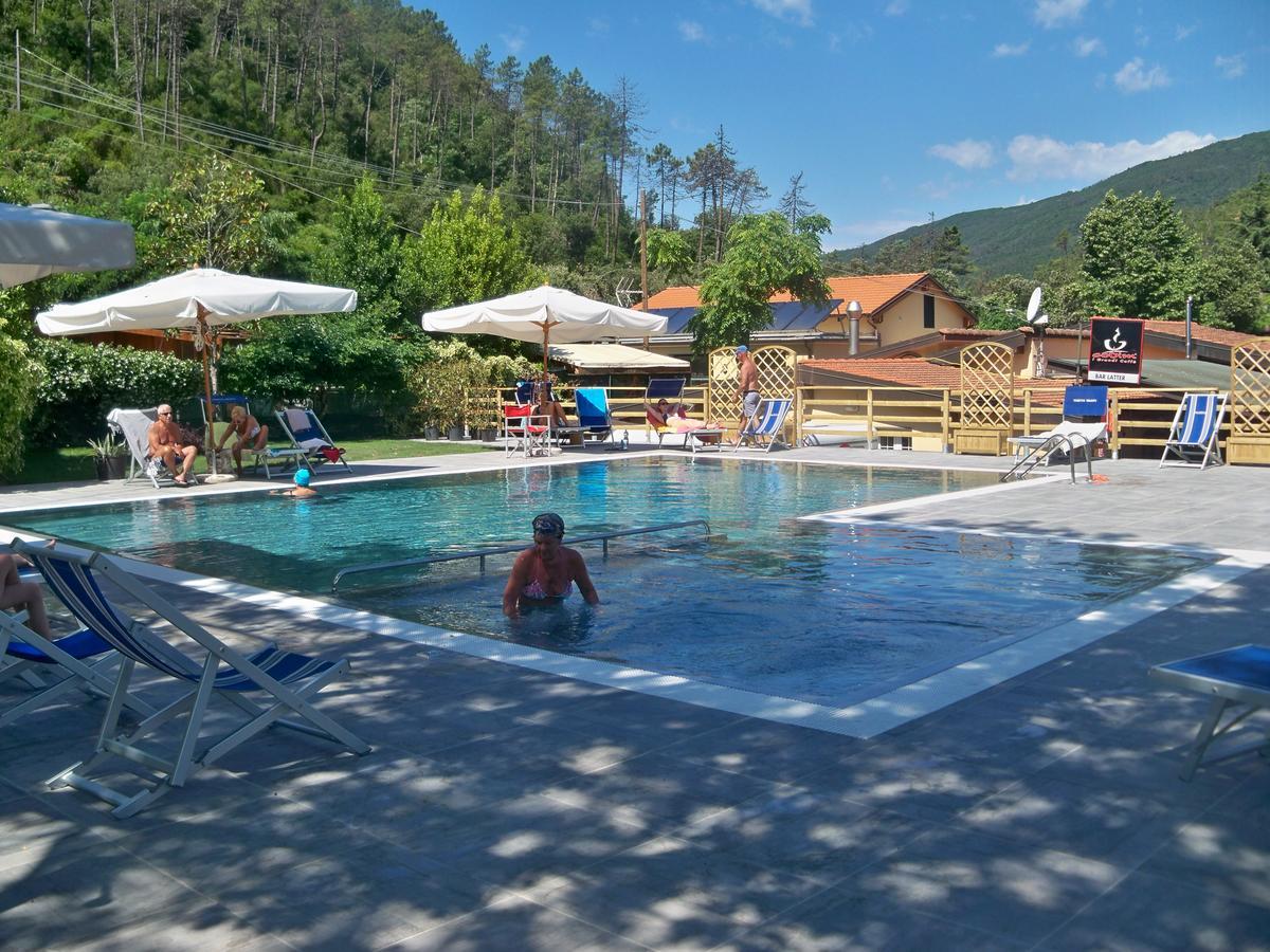 Villaggio Camping Valdeiva デイヴァ・マリーナ エクステリア 写真