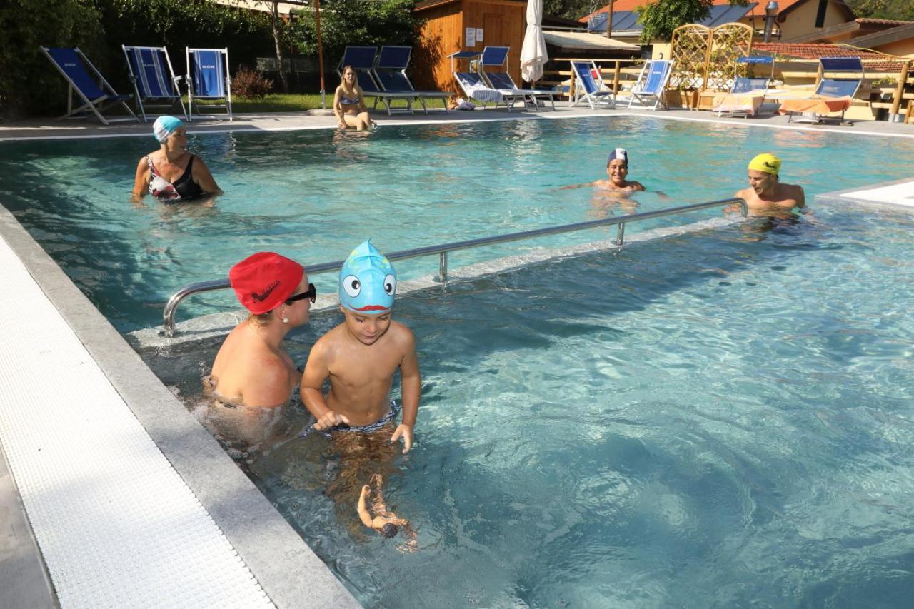 Villaggio Camping Valdeiva デイヴァ・マリーナ エクステリア 写真
